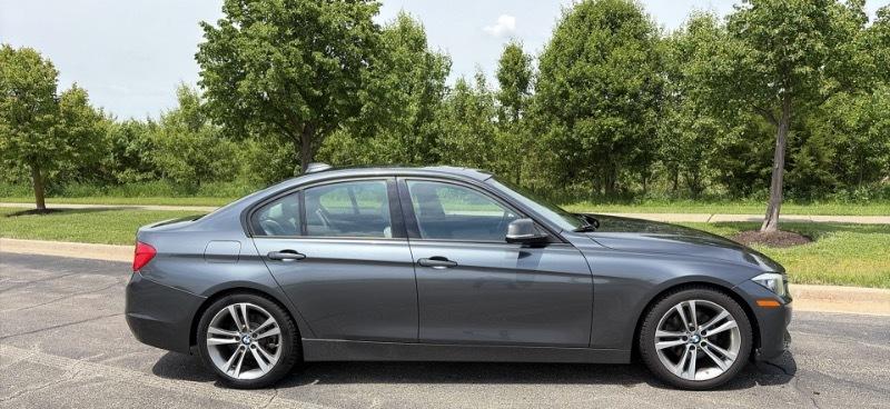 BMW 3-Series  2012