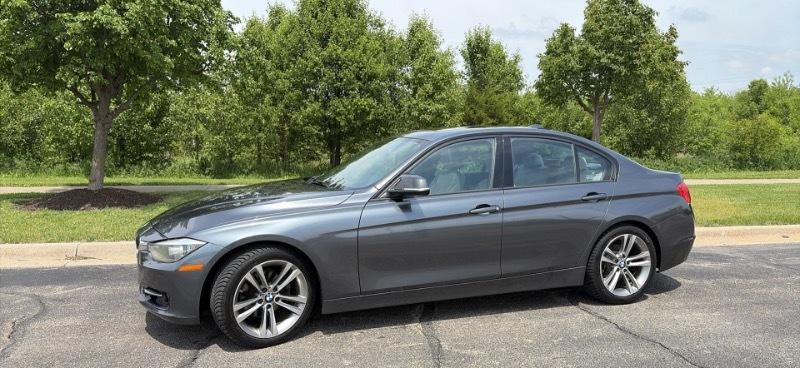 BMW 3-Series  2012