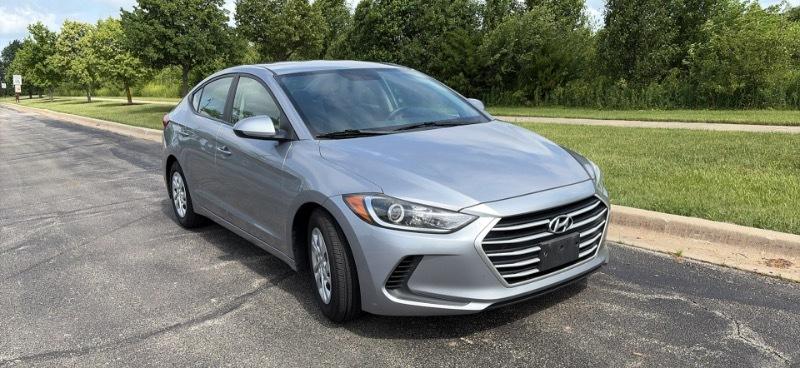 Hyundai Elantra  2017