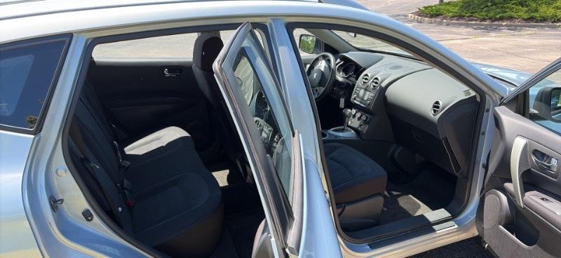 Nissan Rogue Select  2015