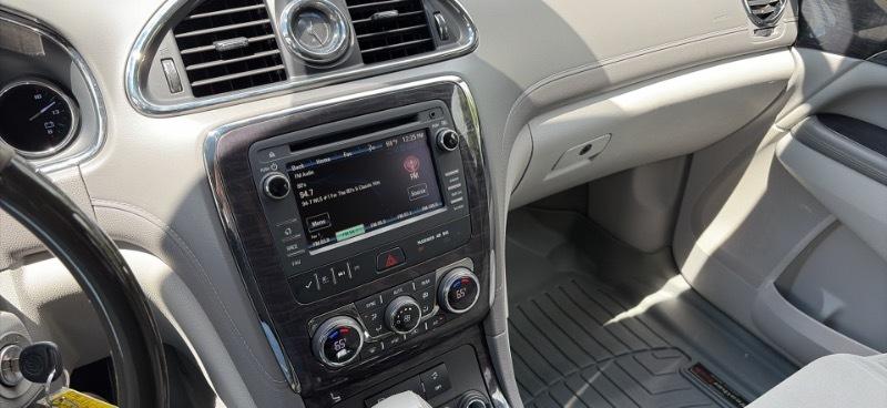 Buick Enclave  2017