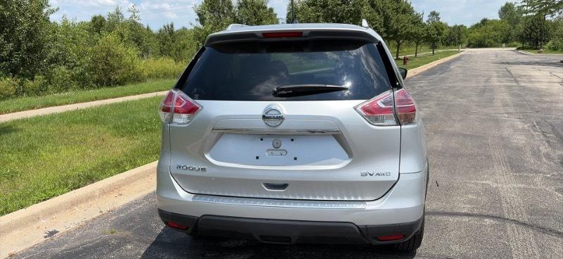 Nissan Rogue  2015