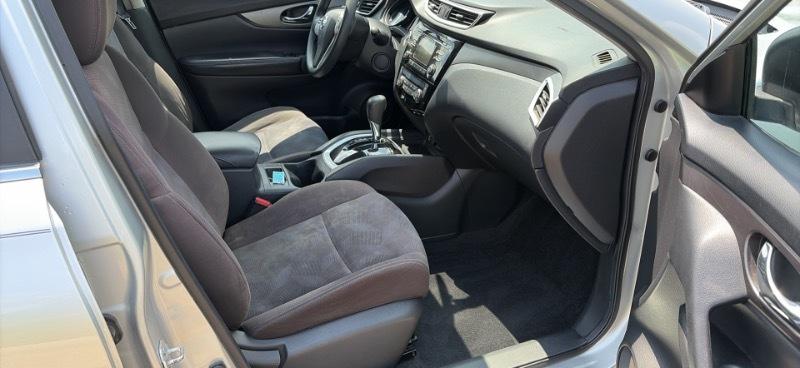 Nissan Rogue  2015