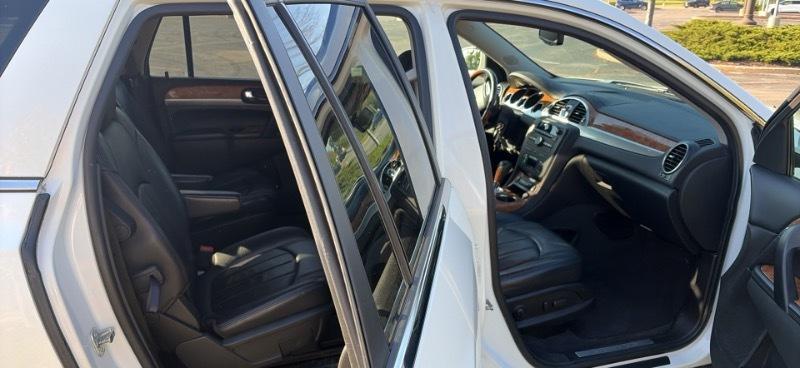 Buick Enclave  2012