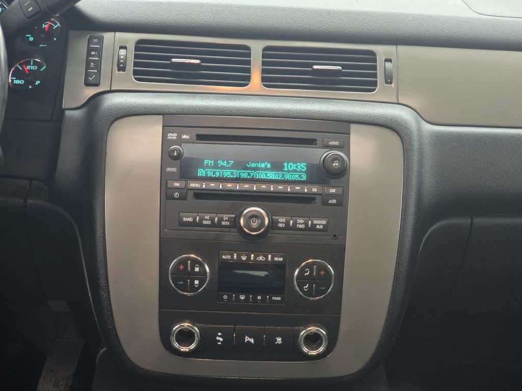 Chevrolet Tahoe LT 4WD 2011 Chevrolet Tahoe LT 4WD 2011