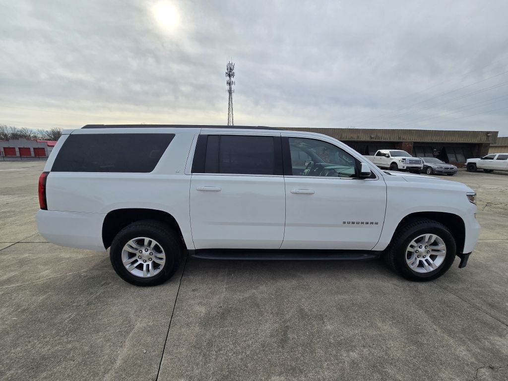 Chevrolet Suburban 4WD 4dr 1500 LT 2019