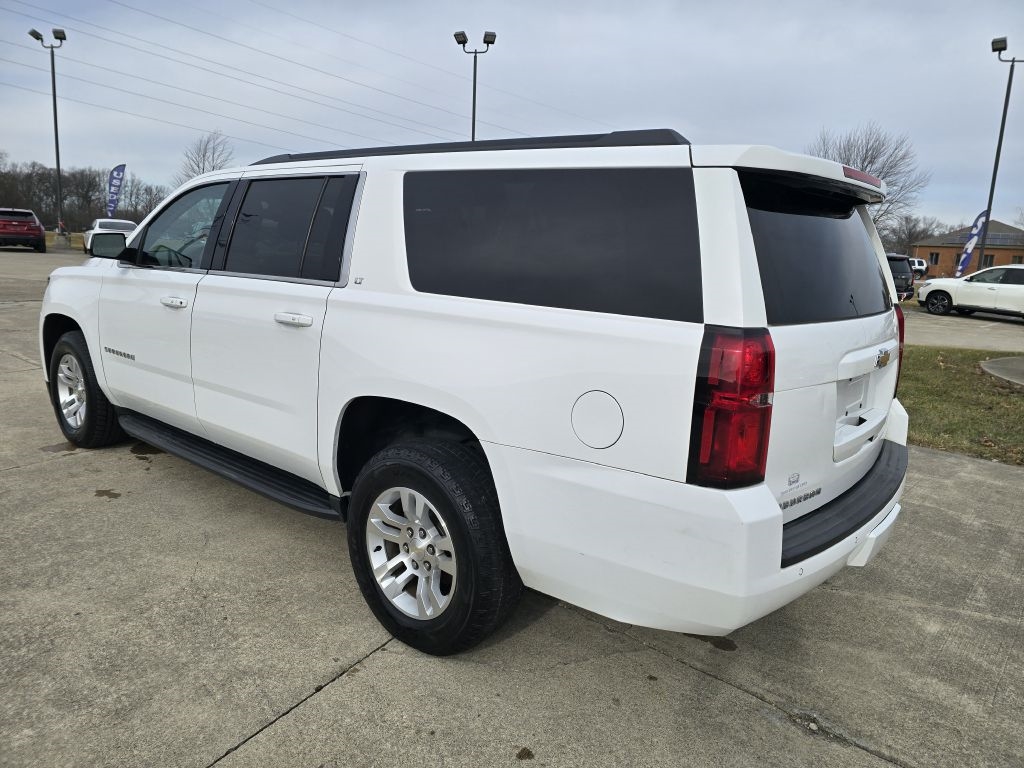 Chevrolet Suburban 4WD 4dr 1500 LT 2019