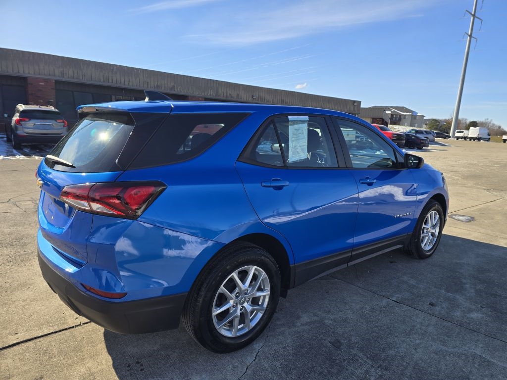 Chevrolet Equinox FWD 4dr LS w/1LS 2024