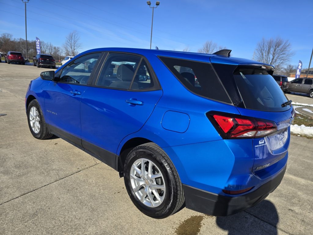 Chevrolet Equinox FWD 4dr LS w/1LS 2024