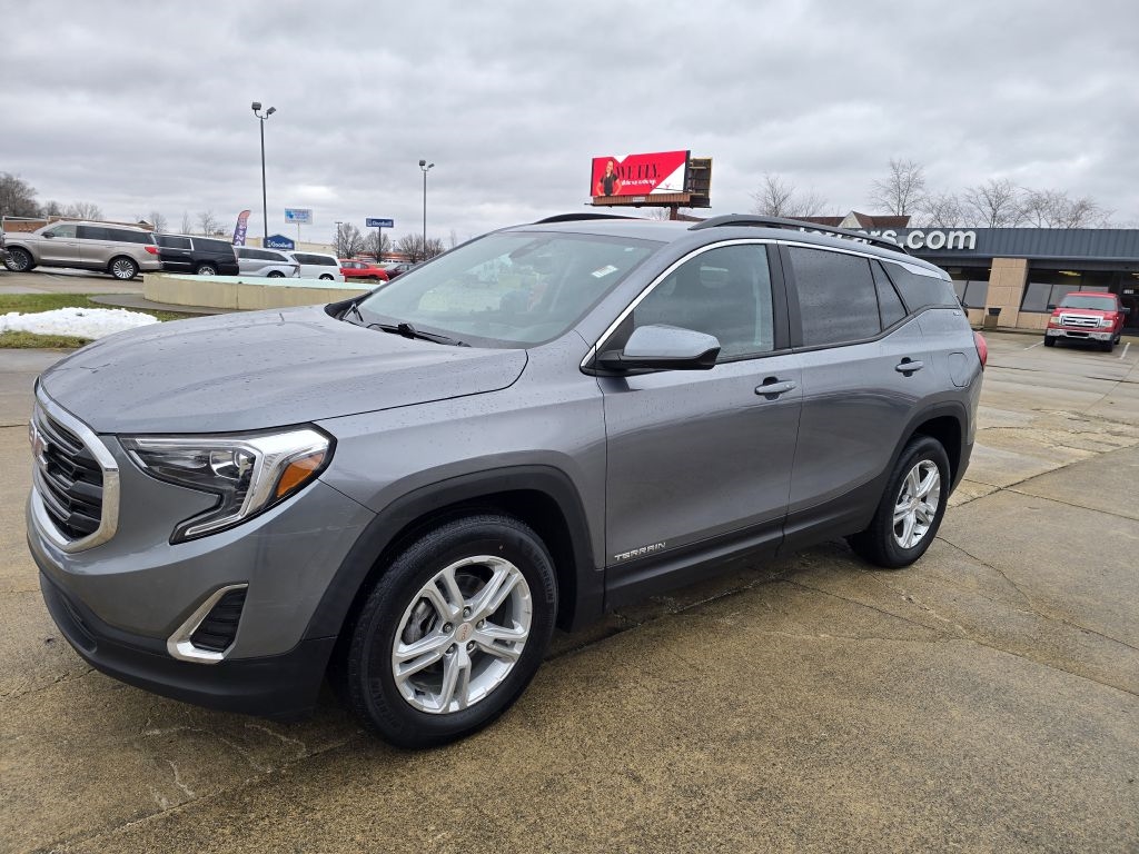 2021 GMC Terrain SLE's photo