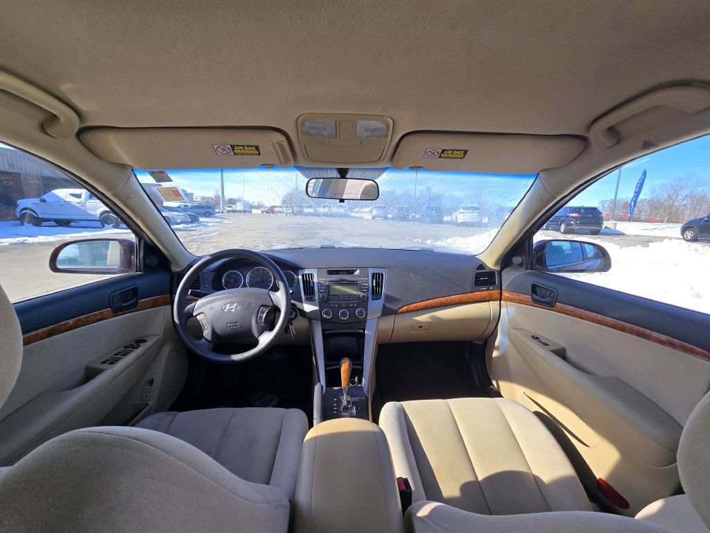 Hyundai Sonata 4dr Sdn I4 Auto GLS 2009