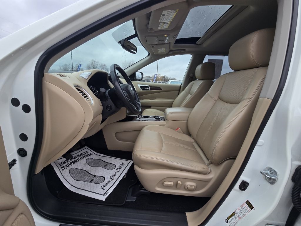 Nissan Pathfinder 4x4 Platinum 2018