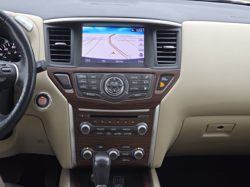 Nissan Pathfinder 4x4 Platinum 2018