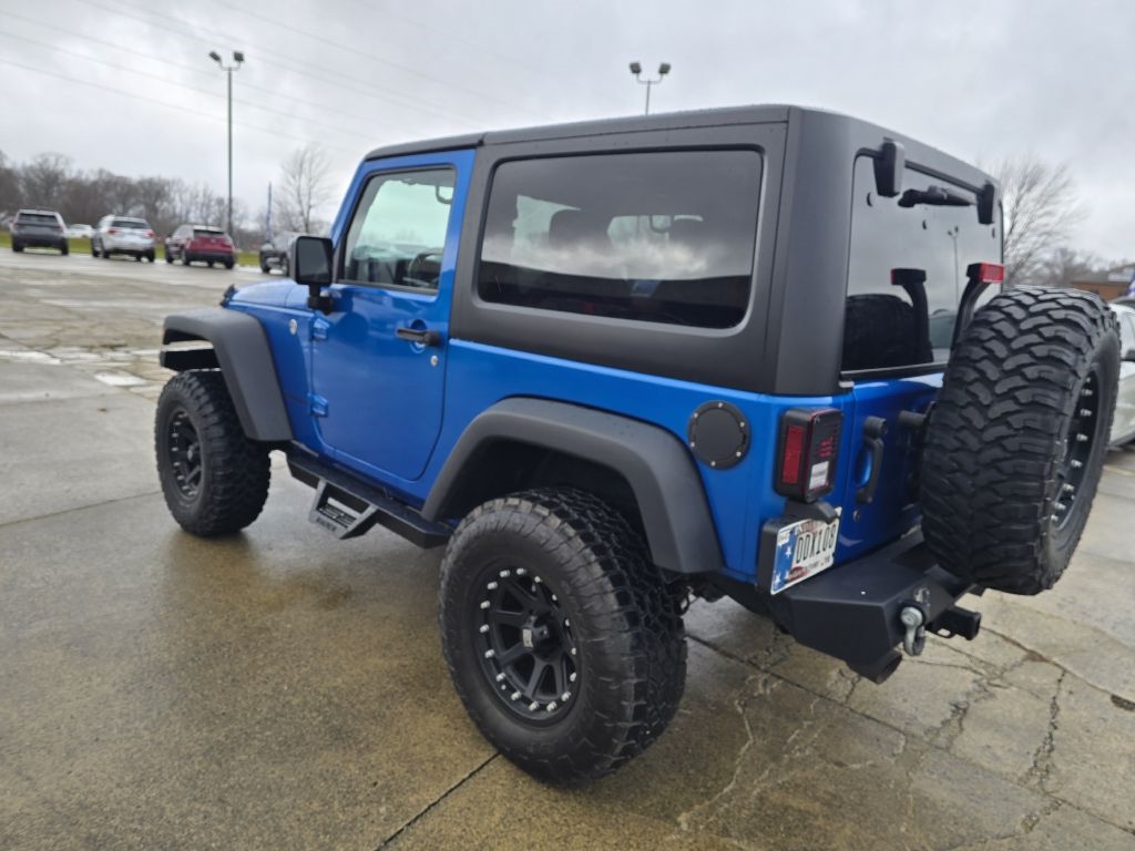Jeep Wrangler 4WD 2dr Willys Wheeler 2016