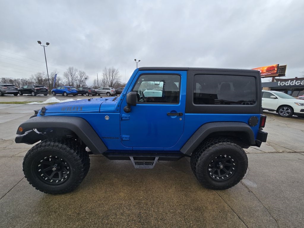 Jeep Wrangler 4WD 2dr Willys Wheeler 2016