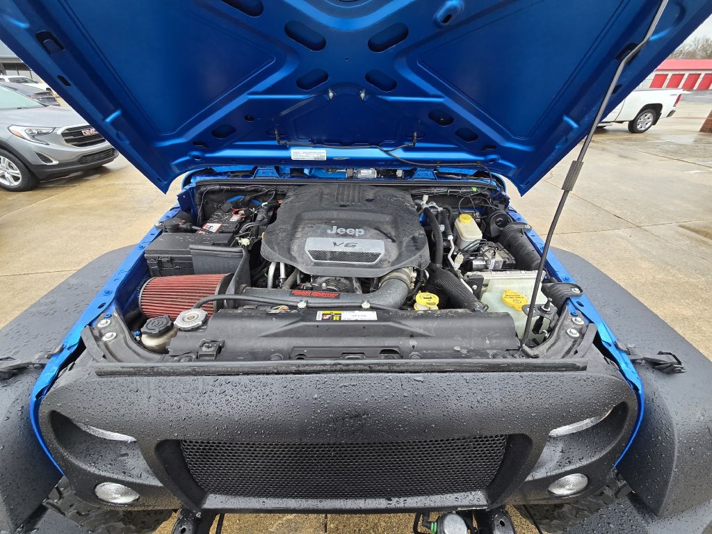 Jeep Wrangler 4WD 2dr Willys Wheeler 2016