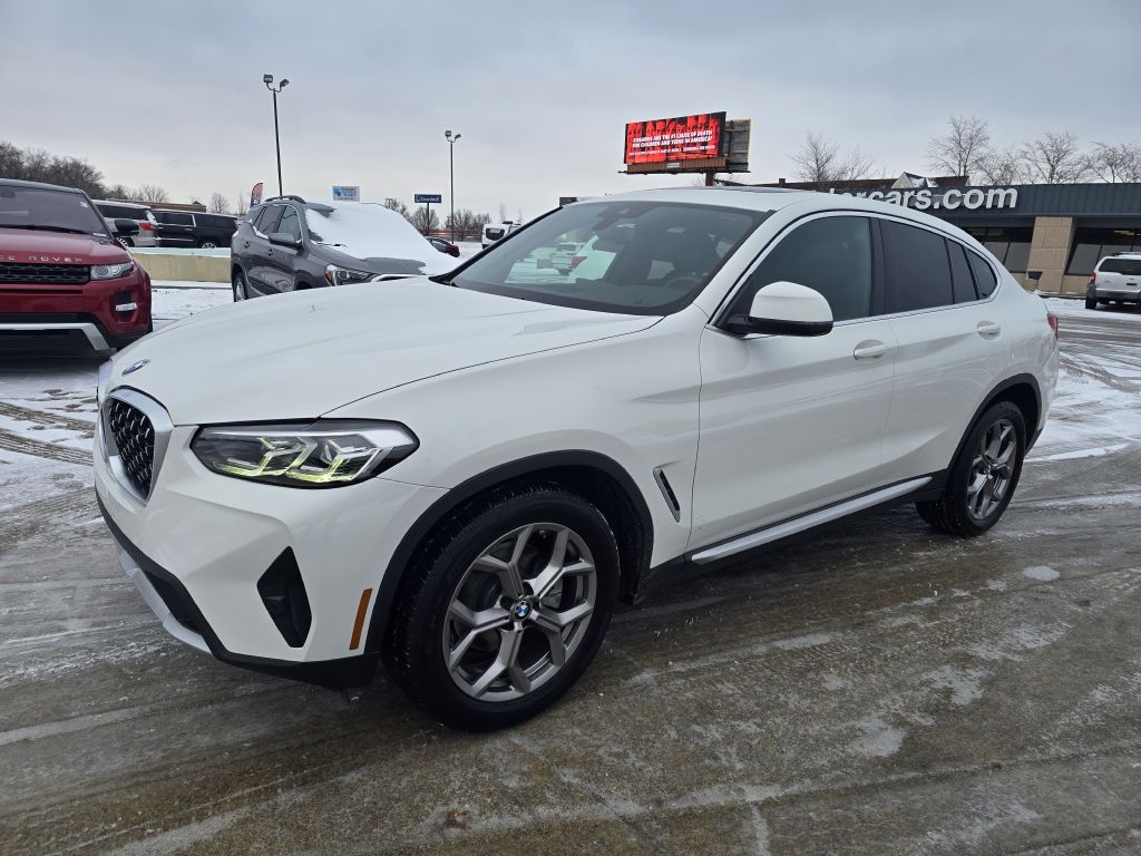 2022 BMW X4 xDrive30i Sports Activity Coupe