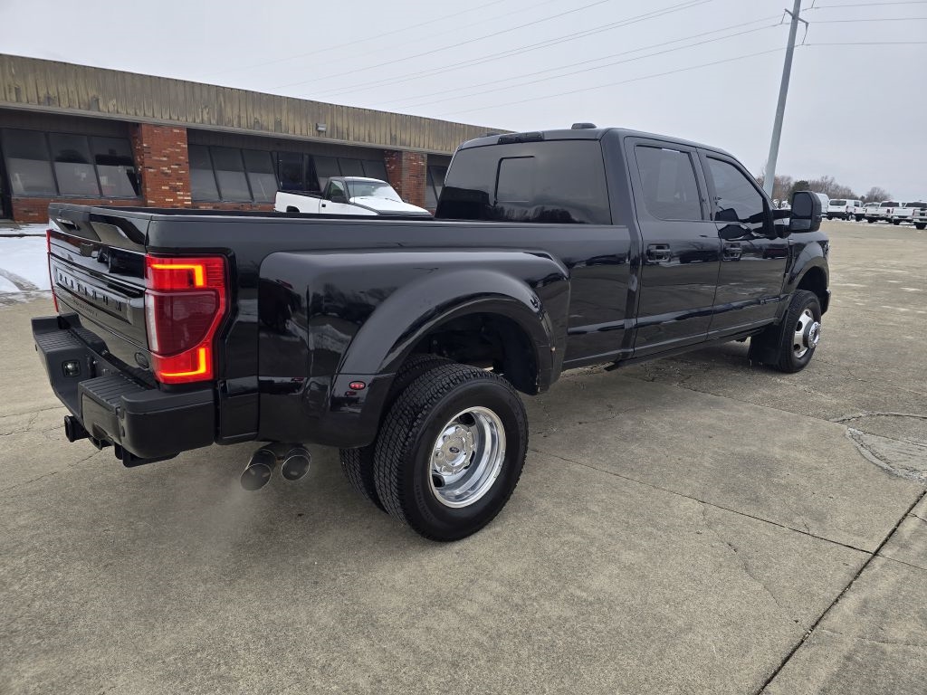 Ford Super Duty F-350 DRW King Ranch 4WD Crew Cab 8' Box 2022