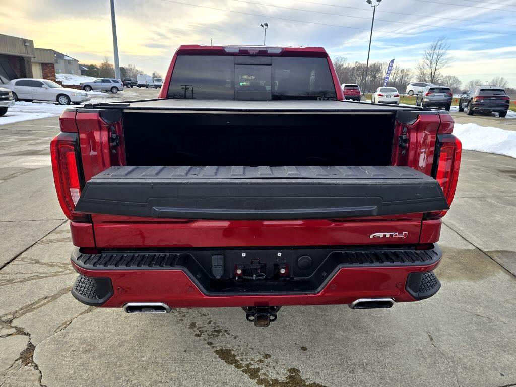 GMC Sierra 1500 4WD Crew Cab 147" AT4 2021