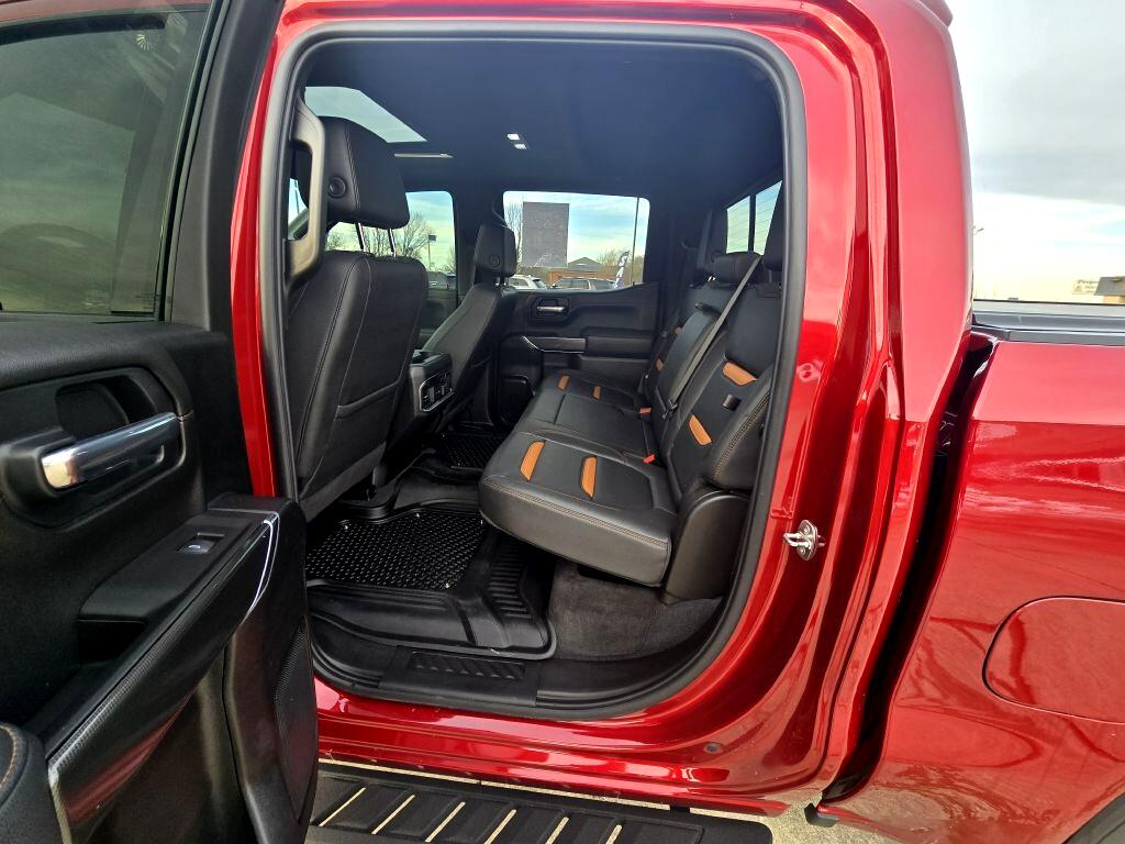 GMC Sierra 1500 4WD Crew Cab 147" AT4 2021