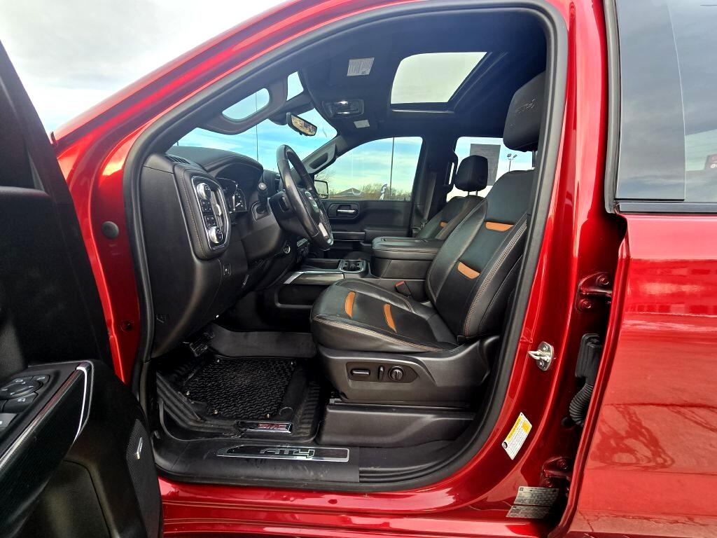 GMC Sierra 1500 4WD Crew Cab 147" AT4 2021