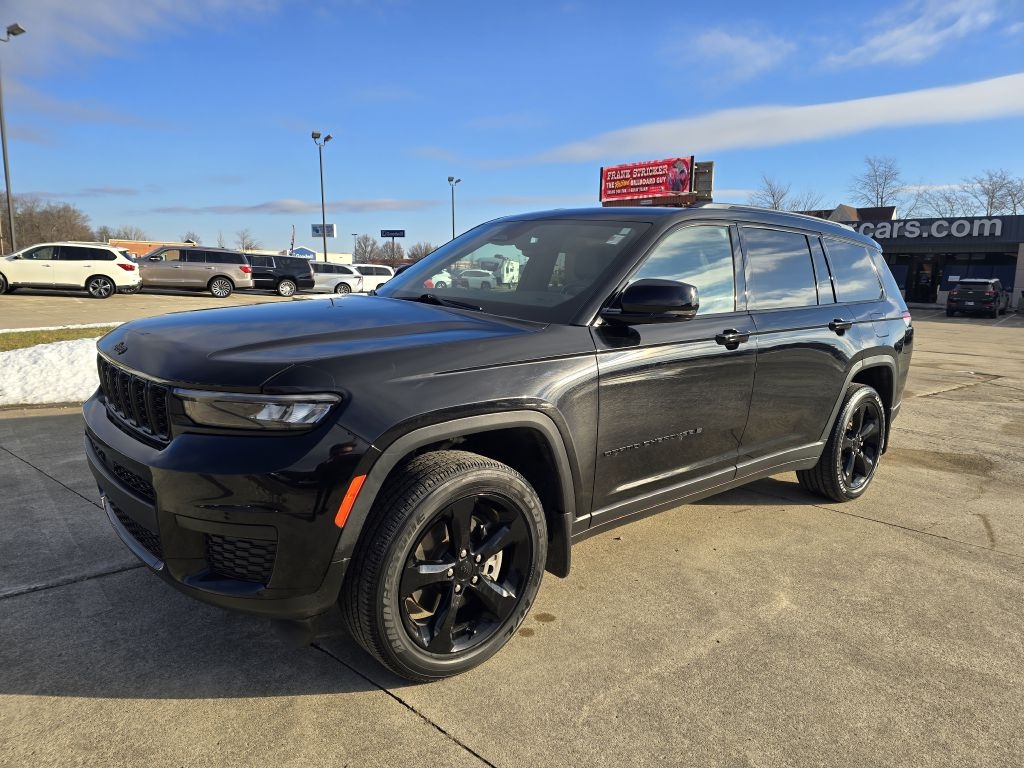 2022 Jeep Grand Cherokee L Altitude's photo