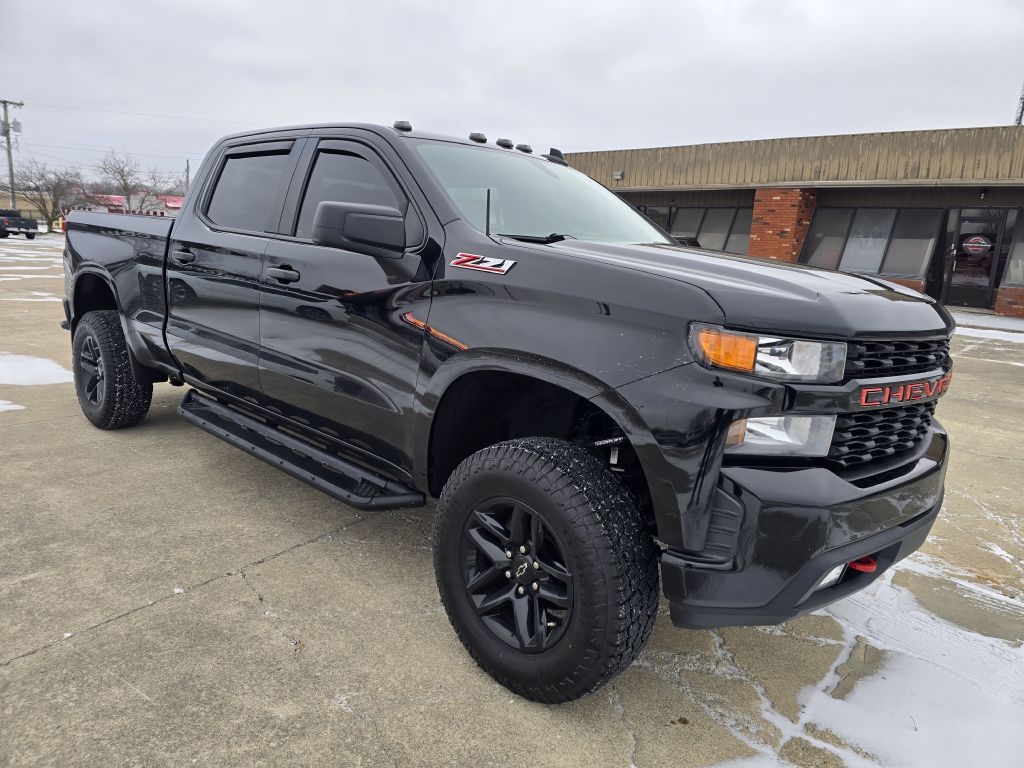 Chevrolet Silverado 1500 4WD Crew Cab 157" Custom Trail Boss 2019