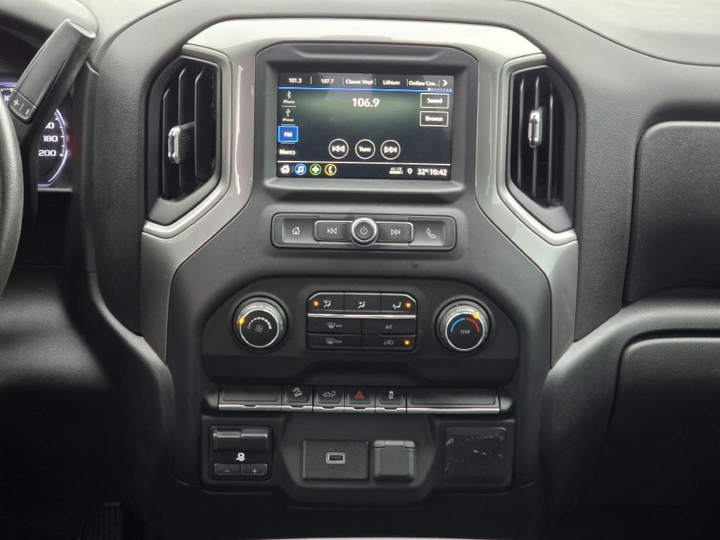 Chevrolet Silverado 1500 4WD Crew Cab 157" Custom Trail Boss 2019