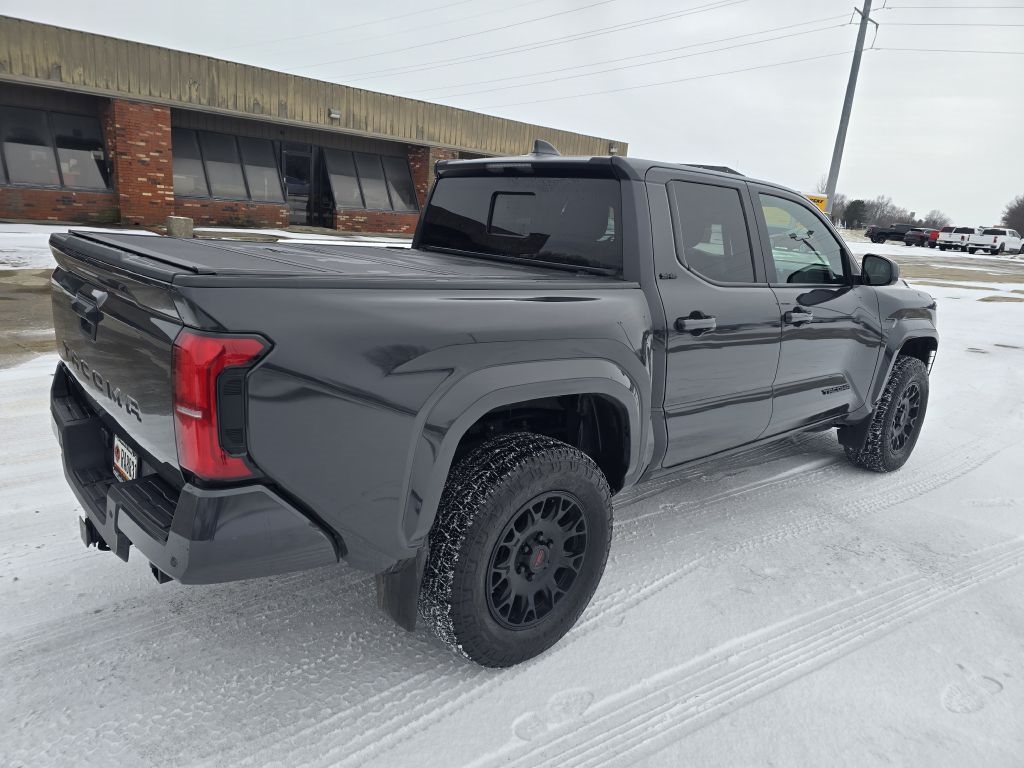 Toyota Tacoma 4WD TRD Off Road Double Cab 5' Bed MT (Natl) 2024