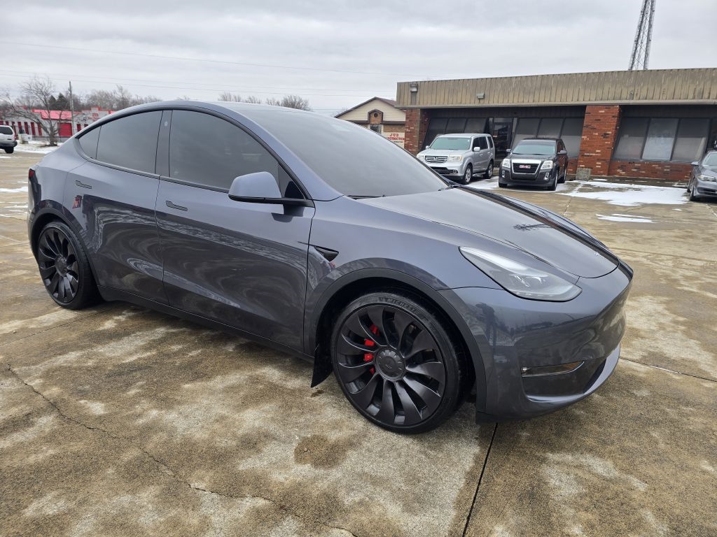 Tesla Model Y Performance AWD 2023