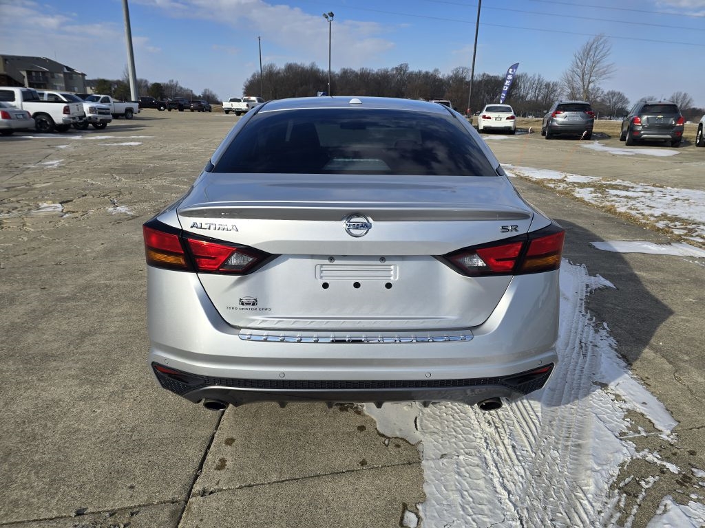 Nissan Altima 2.5 SR Sedan 2020