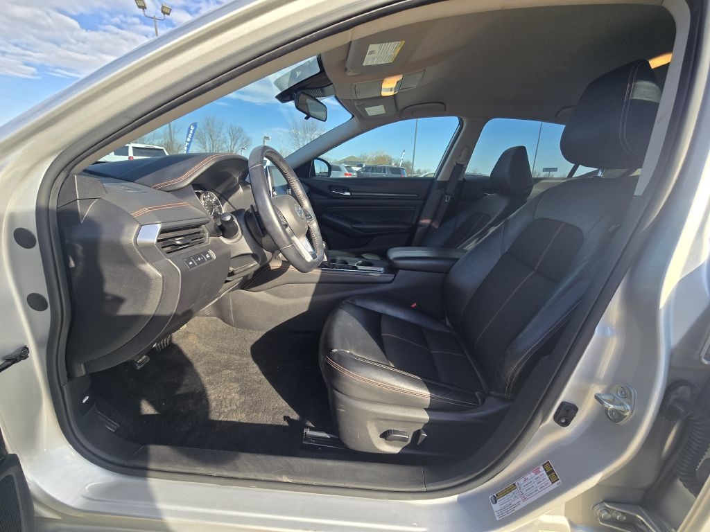 Nissan Altima 2.5 SR Sedan 2020