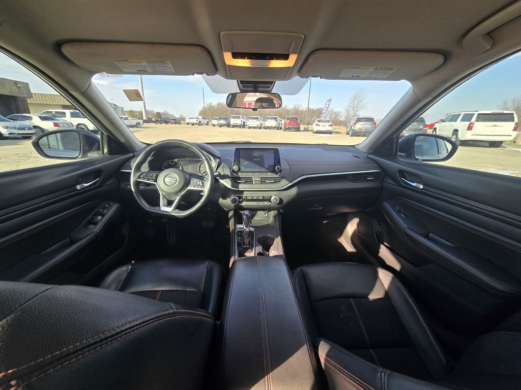 Nissan Altima 2.5 SR Sedan 2020