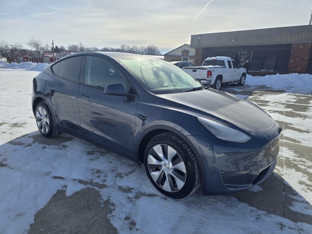 Tesla Model Y Long Range AWD 2023
