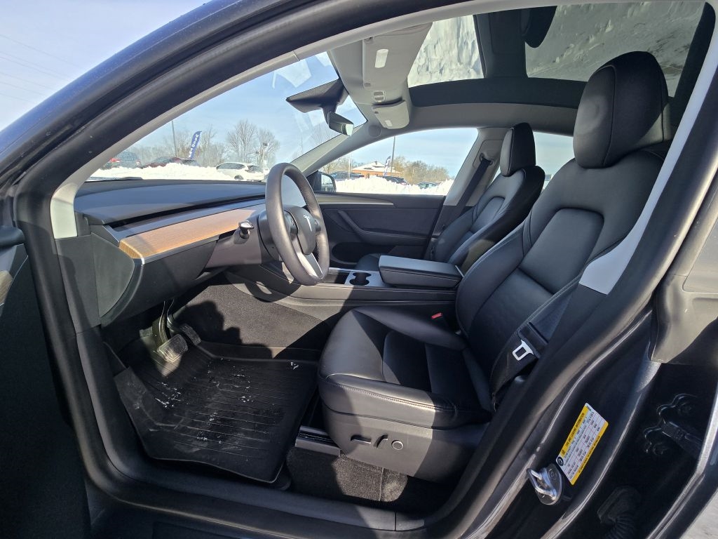 Tesla Model Y Long Range AWD 2023