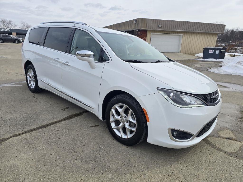 Chrysler Pacifica Limited FWD 2020