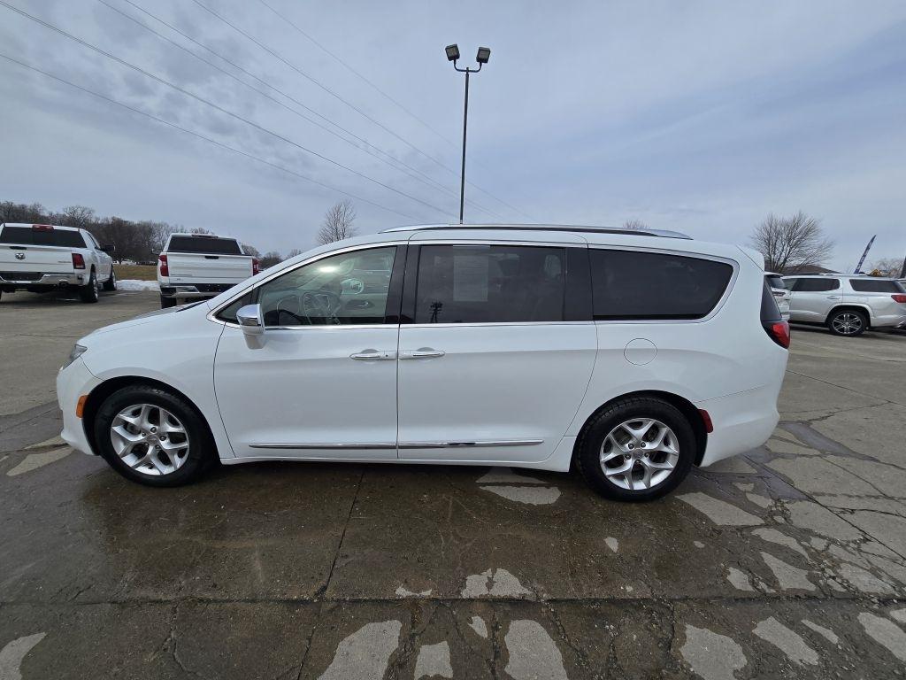 Chrysler Pacifica Limited FWD 2020