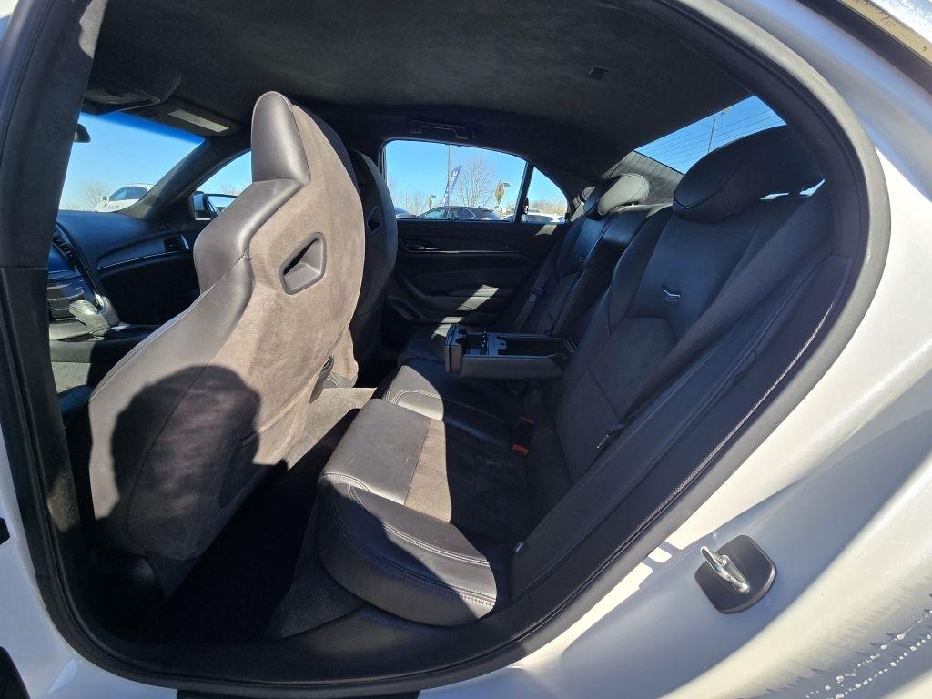 Cadillac CTS-V Sedan 4dr Sdn 2016