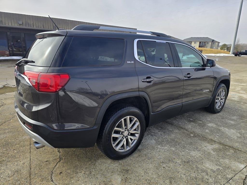 GMC Acadia FWD 4dr SLE w/SLE-2 2018