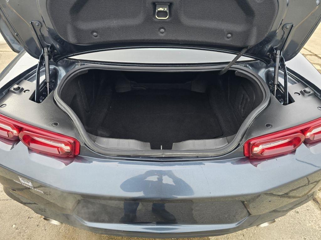 Chevrolet Camaro 2dr Cpe 2LT 2020