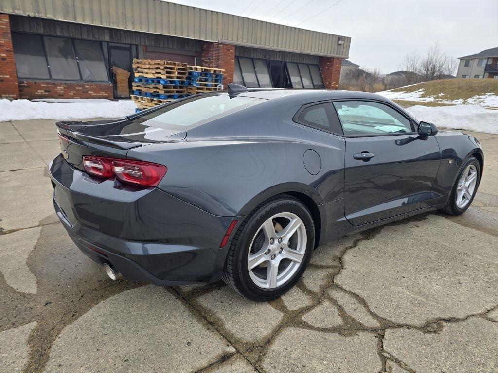 Chevrolet Camaro 2dr Cpe 2LT 2020