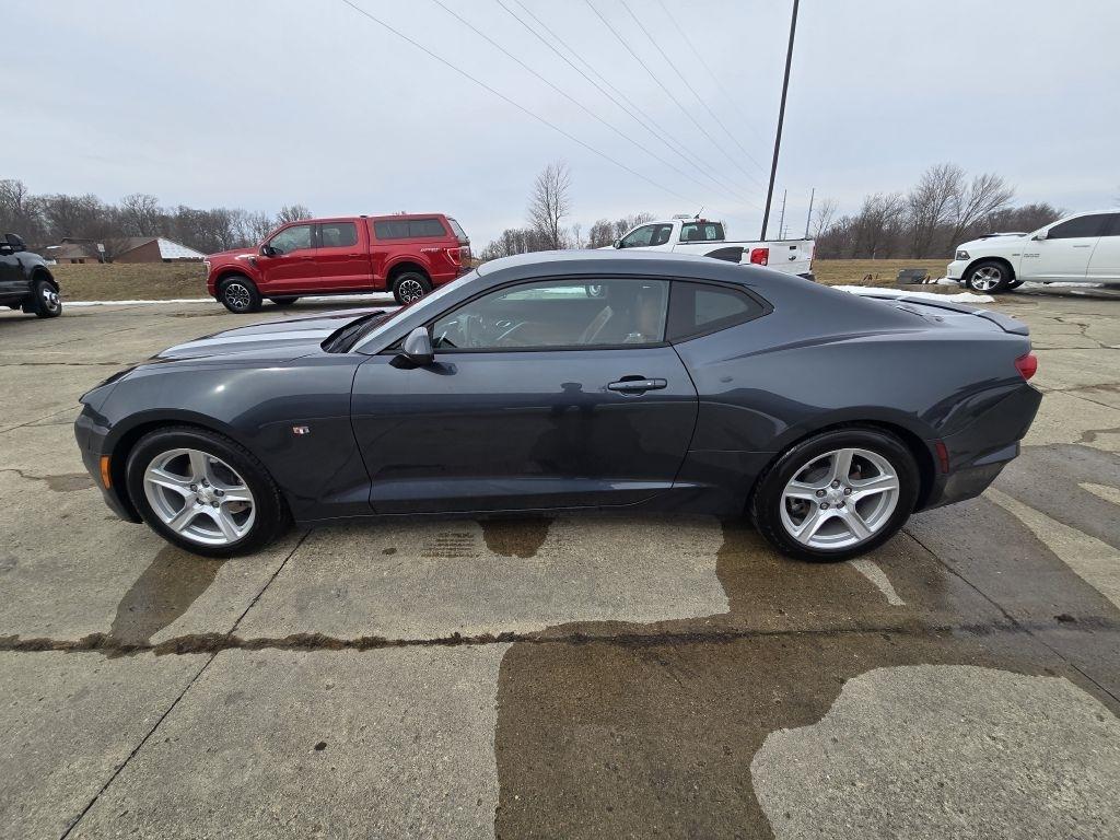 Chevrolet Camaro 2dr Cpe 2LT 2020