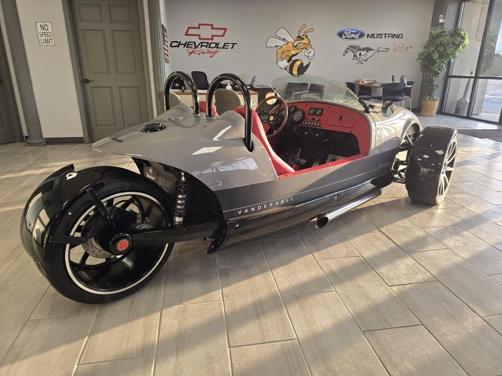 Vanderhall Venice GTS  2022