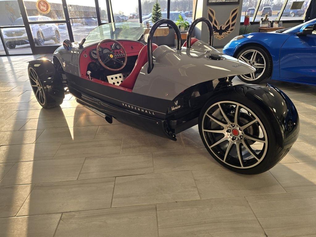 Vanderhall Venice GTS  2022