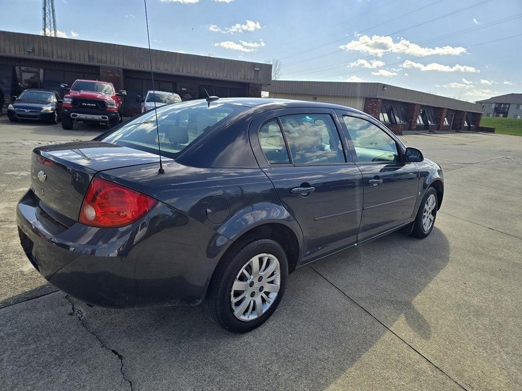 Chevrolet Cobalt 4dr Sdn LS 2009