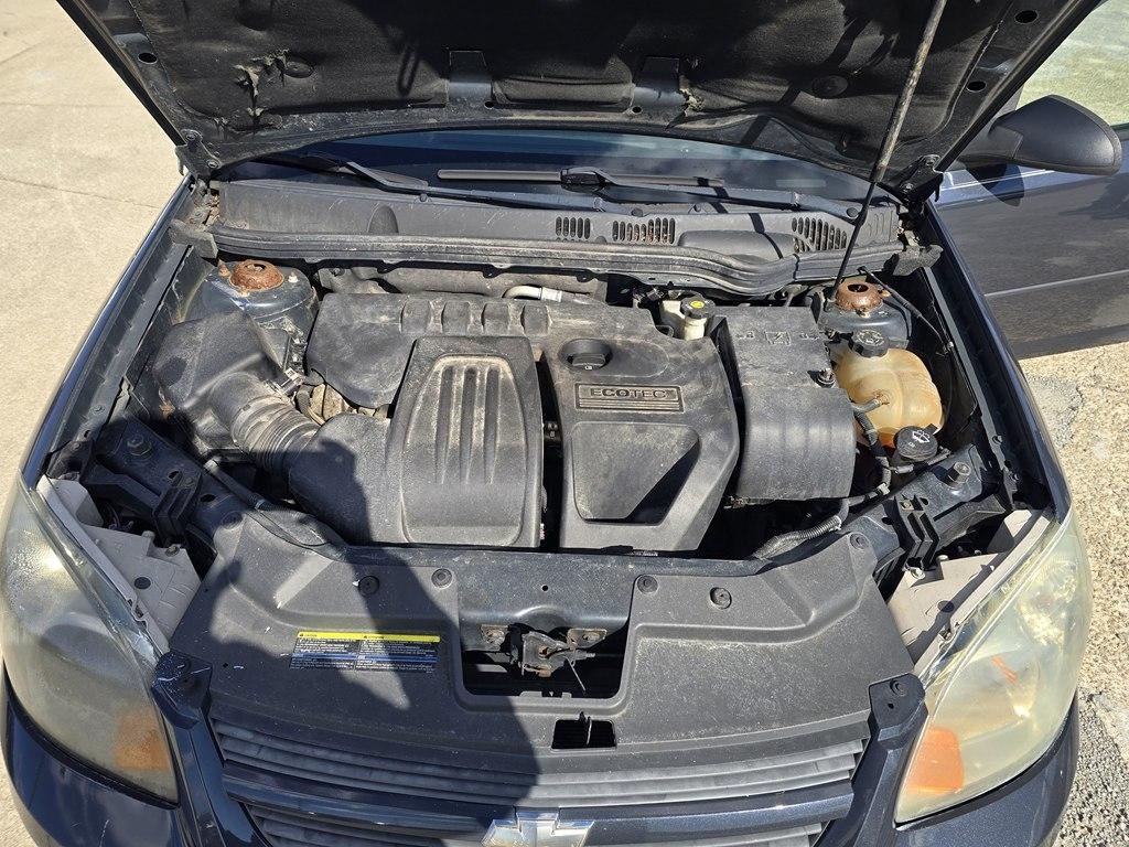 Chevrolet Cobalt 4dr Sdn LS 2009