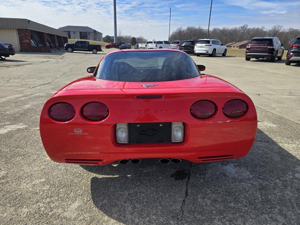 Chevrolet Corvette 2dr Cpe 2003
