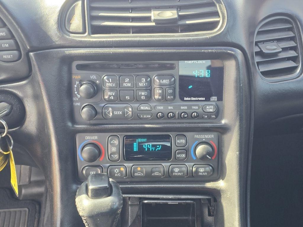 Chevrolet Corvette 2dr Cpe 2003