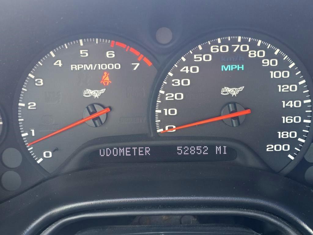 Chevrolet Corvette 2dr Cpe 2003