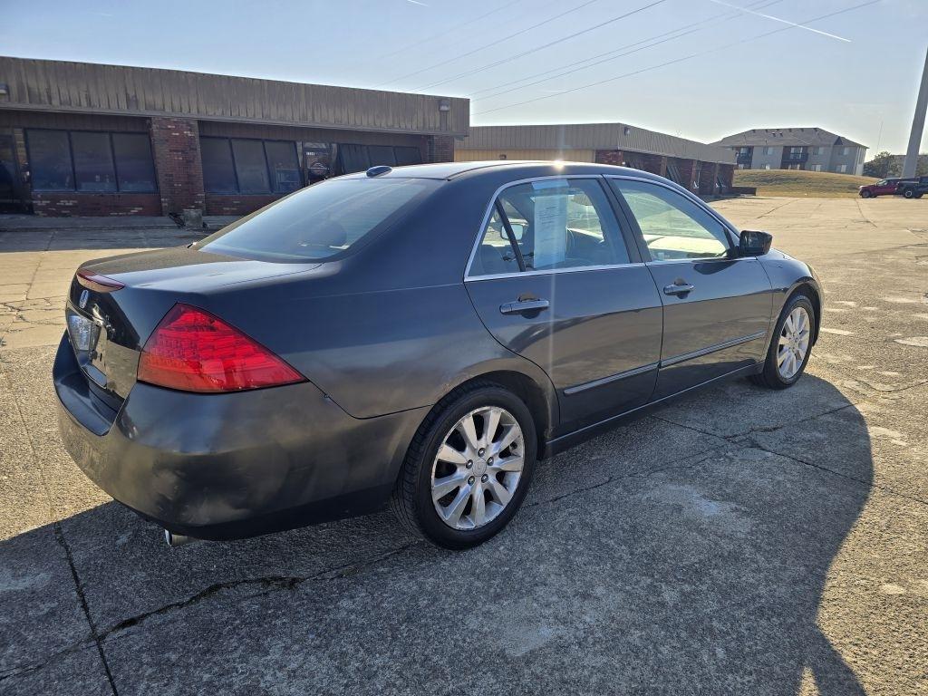 Honda Accord Sdn EX-L V6 AT 2006